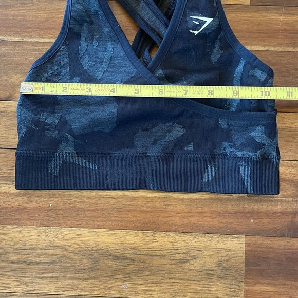 GymShark camo sports bra - Picture 5 of 7